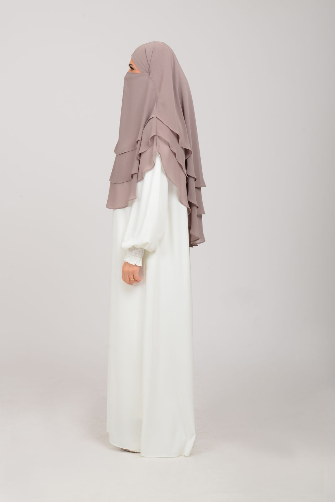 Ovaler, dreilagiger Khimar aus Chiffon - Wüstennebel